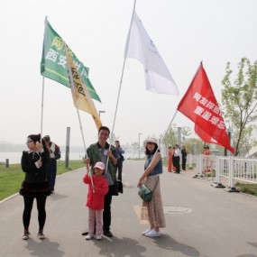 世博园摄影比赛参赛作品《探班大旗》