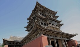 山西南楼北塔之飞云楼。这两年对古建发生极大兴趣，没事就往山西跑，妙不可言。