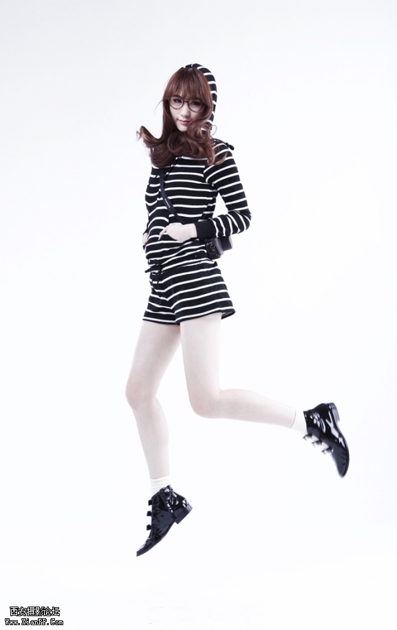 img1_src_1697445.jpg