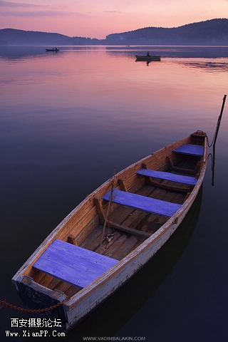 Boat.jpg