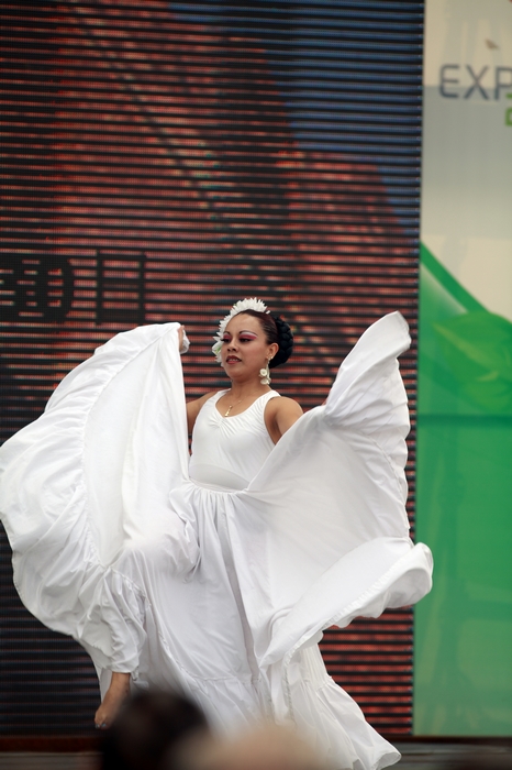 nEO_IMG_20110925世园会老刘3434.jpg