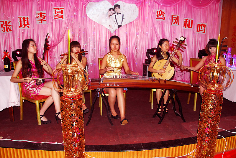 女子乐队.jpg