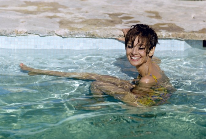 Audrey-Hepburn2-673x454.jpg