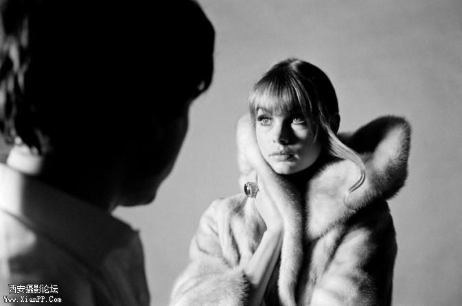 David-Bailey-and-Jean-Shrimpton-673x446.jpg