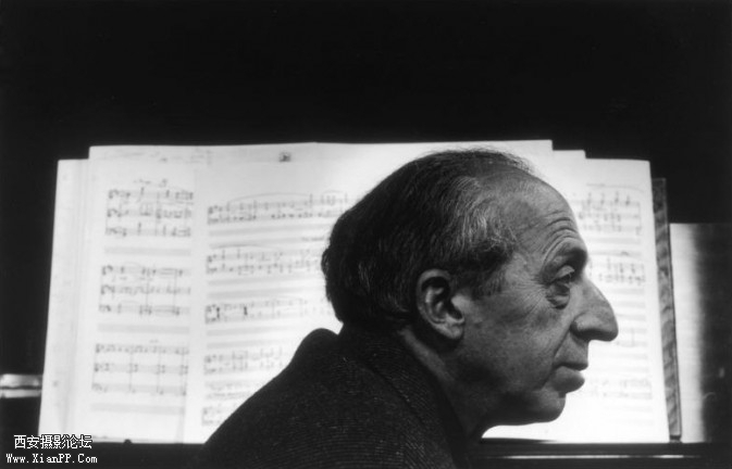 Aaron-Copland-Peekskill-NY-1959-673x432.jpg