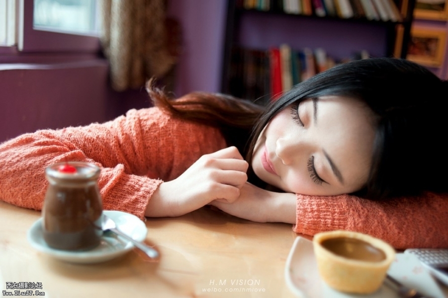 a15736536_01000.jpg
