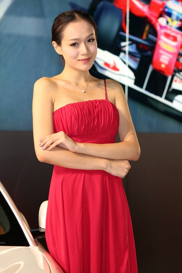 nEO_IMG_IMG_2023.jpg