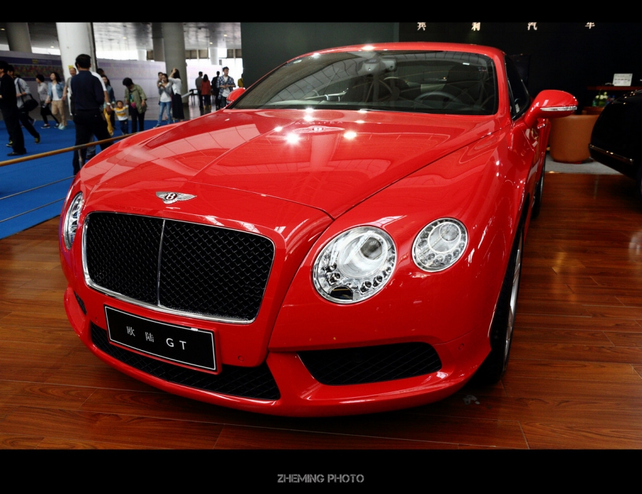豪车002.jpg