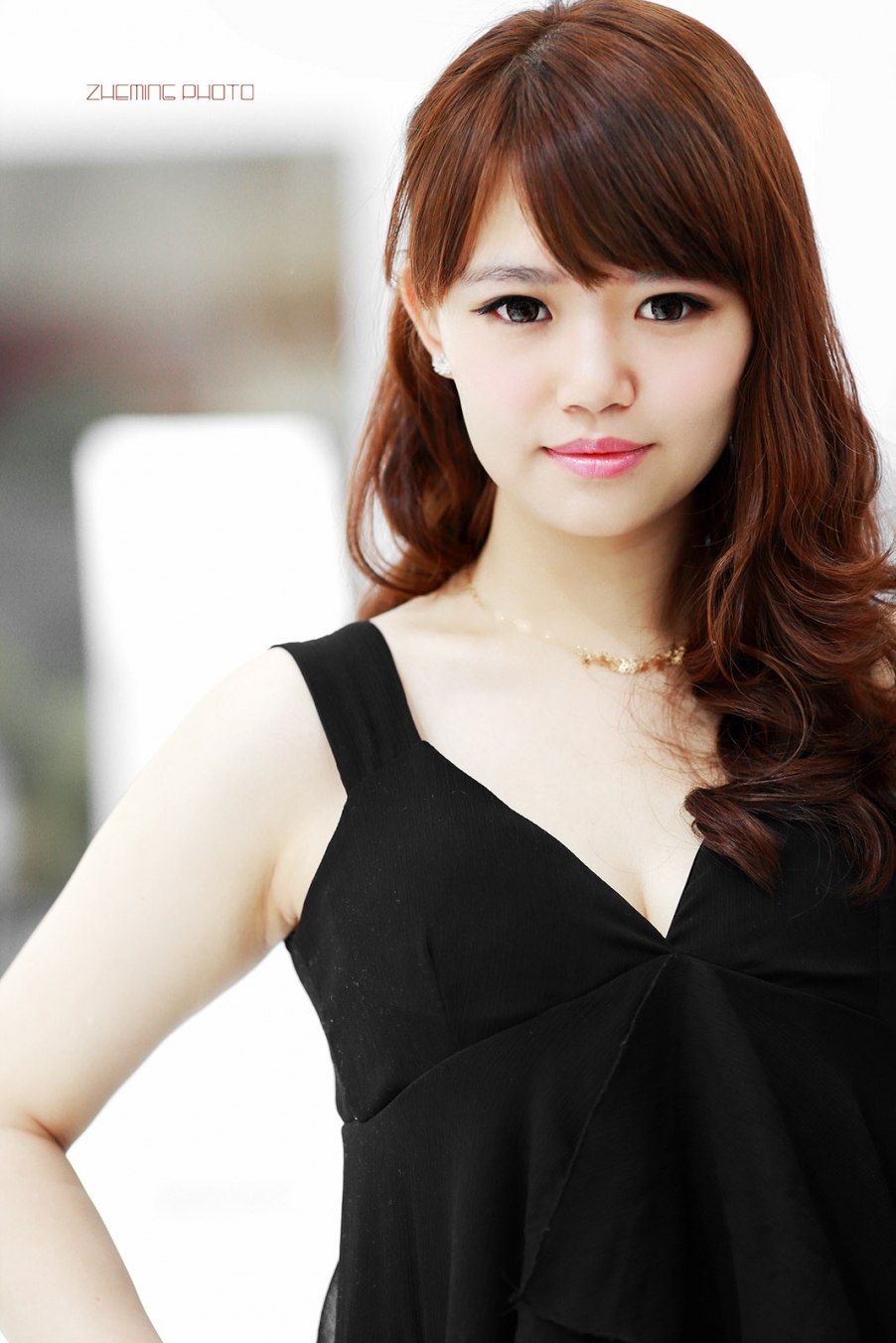 车展美女054.jpg