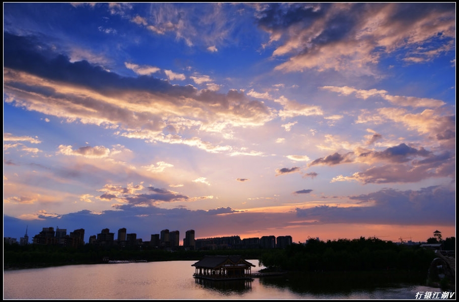 雨后南湖2.jpg