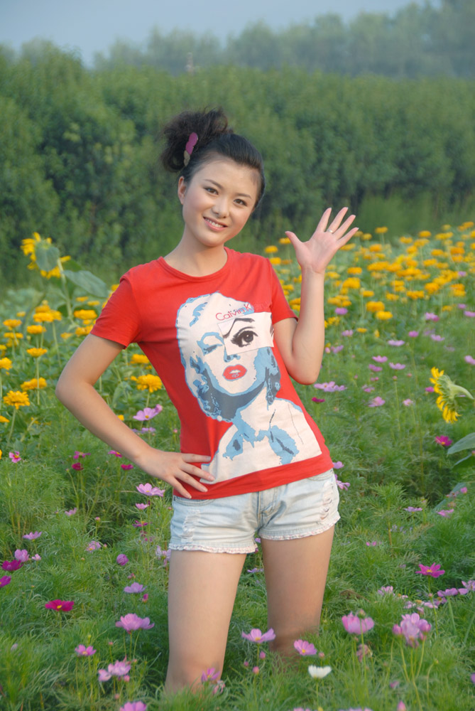 她在花丛中 (14).jpg