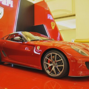 新兵蛋子献拙 有香车没美女