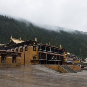 贡巴寺游记