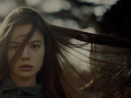 Marta Bevacqua 人像摄影作品 【Julia】