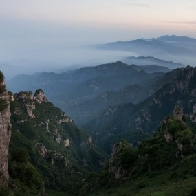 大美白石山