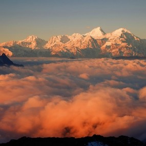 云瀑牛背山