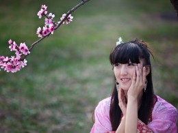 花开人俏