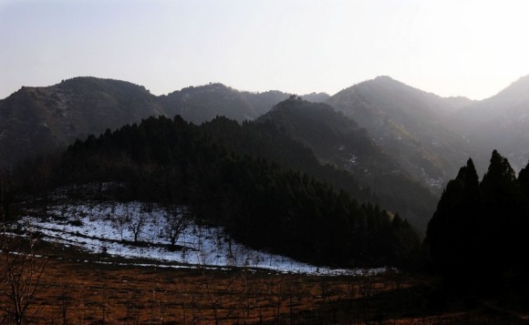 秦岭山下